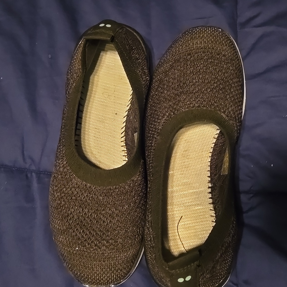 Ryko flat shoes